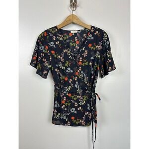 Sienna Sky‎ Navy Floral Faux Wrap Blouse Size Small Oriental Asian Short Sleeve